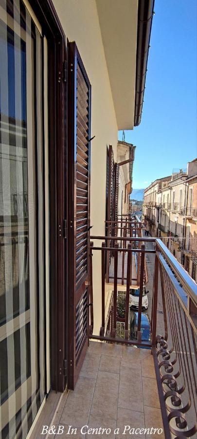 B&B In Centro A Pacentro Exterior photo
